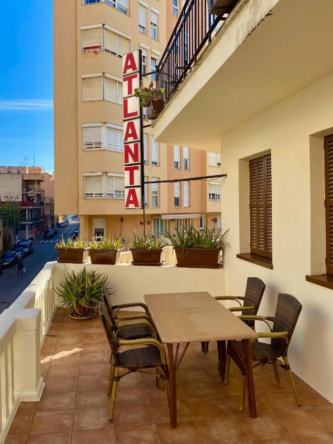 Hostal Atlanta إل أرينال المظهر الخارجي الصورة